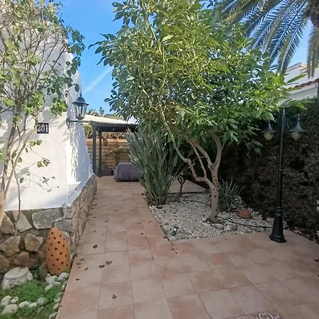 La Casilla De Miguel Con Jardin Privado Y Piscinas Semesterbostad