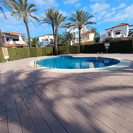 La Casilla De Miguel Con Jardin Privado Y Piscinas